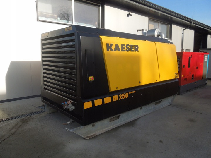 KAESER M250 - Légkompresszor: 5 kép. KAESER M250 - Légkompresszor: 5 kép.