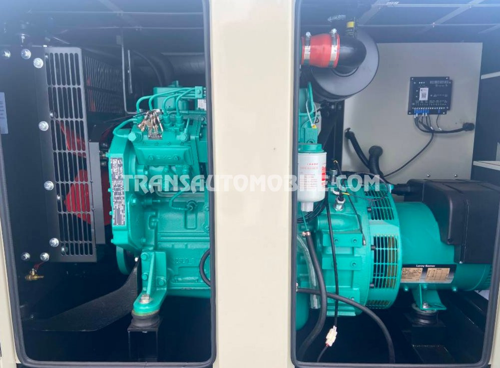 Cummins 66Kva DIESEL - EXPORT OUT EU - Áramfejlesztő: 4 kép. Cummins 66Kva DIESEL - EXPORT OUT EU - Áramfejlesztő: 4 kép.