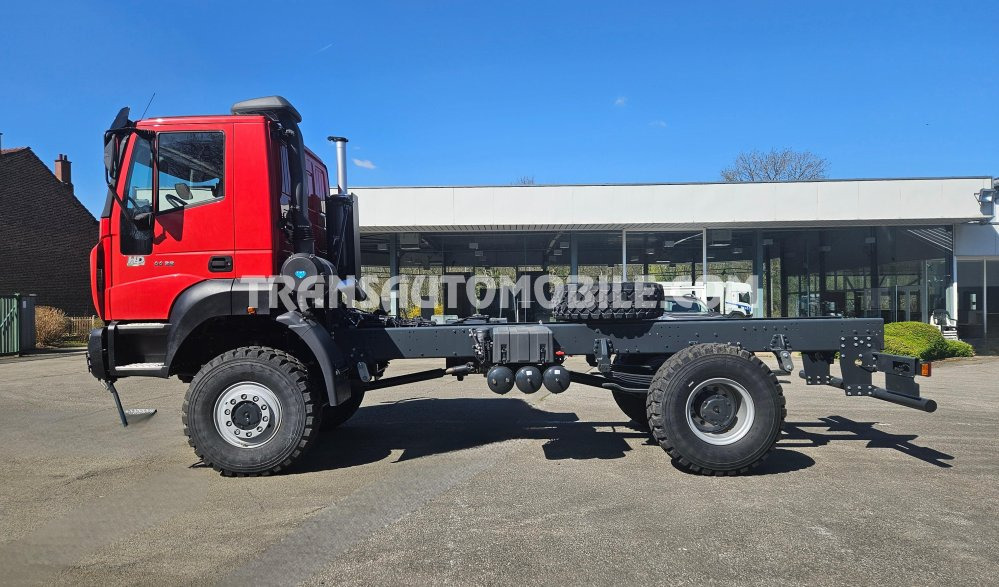 IVECO ASTRA HD9 44.38 12.9L TURBO DIESEL chassis cab heavy duty 4x4 single rear - EXPORT OUT EU - Alvaz teherautó: 5 kép. IVECO ASTRA HD9 44.38 12.9L TURBO DIESEL chassis cab heavy duty 4x4 single rear - EXPORT OUT EU - Alvaz teherautó: 5 kép.