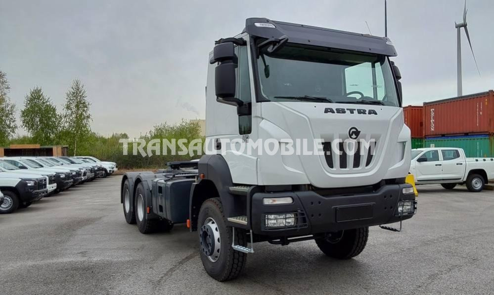 Iveco Astra HD9 64.44T 12.9L DIESEL - Nyergesvontató: 4 kép. Iveco Astra HD9 64.44T 12.9L DIESEL - Nyergesvontató: 4 kép.