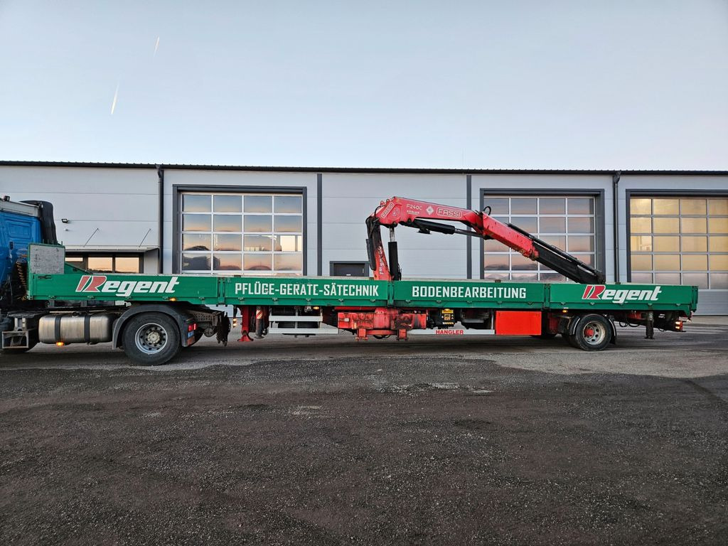 Hangler Kran Fassi F 240 Funk - Platós félpótkocsi: 2 kép. Hangler Kran Fassi F 240 Funk - Platós félpótkocsi: 2 kép.