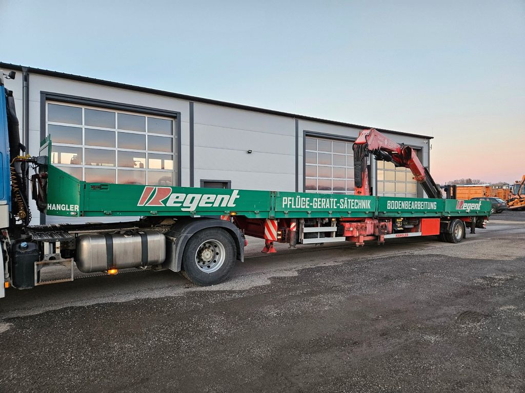 Hangler Kran Fassi F 240 Funk - Platós félpótkocsi: 3 kép. Hangler Kran Fassi F 240 Funk - Platós félpótkocsi: 3 kép.