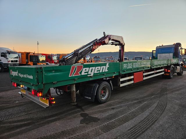 Hangler Kran Fassi F 240 Funk Hangler Kran Fassi F 240 Funk - Platós félpótkocsi: 4 kép. Hangler Kran Fassi F 240 Funk Hangler Kran Fassi F 240 Funk - Platós félpótkocsi: 4 kép.