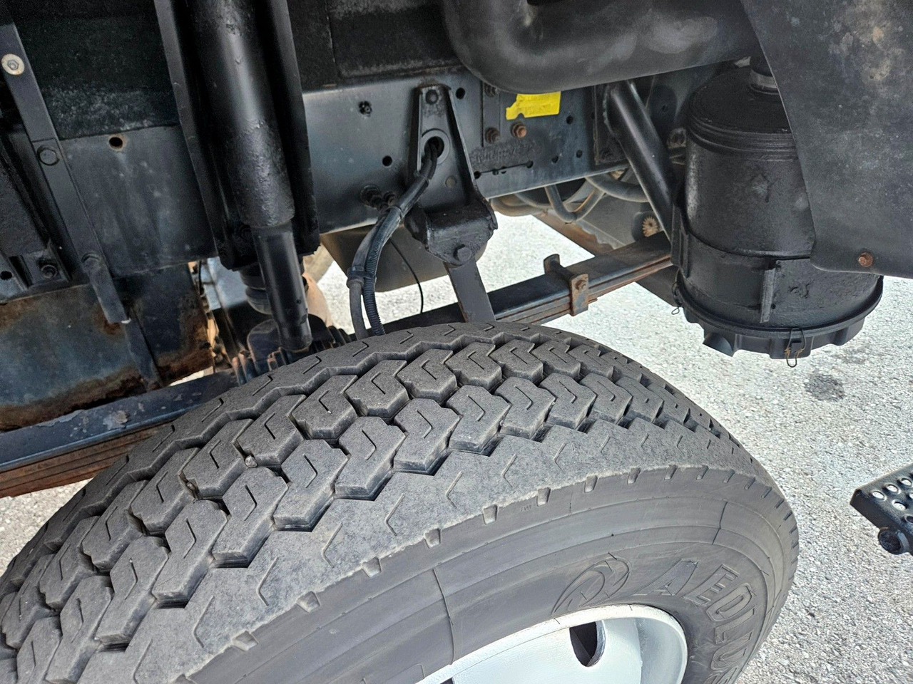 Billenőplatós teherautó, Darus autó MAN LE 14.250 4x4 HIAB 077BS-2 Kran Greifer: 22 kép.