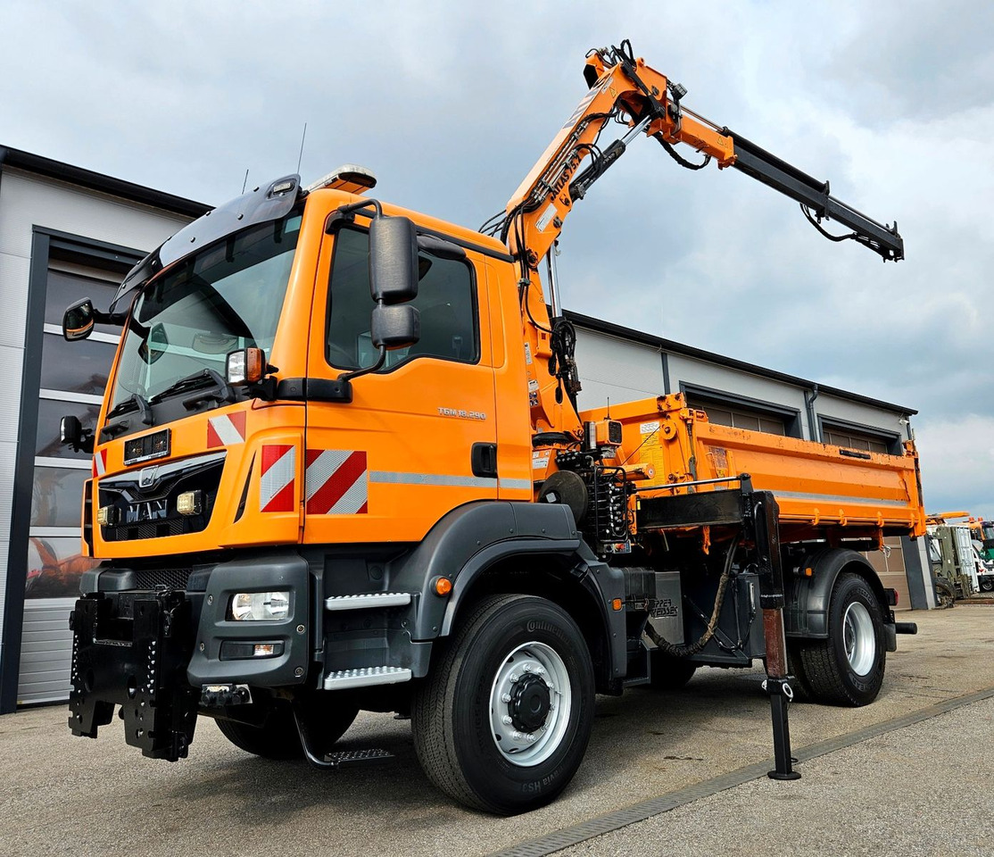 MAN TGM 18.290 4x4 Atlas 75.2 Kran Funk Euro6 - Billenőplatós teherautó, Darus autó: 1 kép. MAN TGM 18.290 4x4 Atlas 75.2 Kran Funk Euro6 - Billenőplatós teherautó, Darus autó: 1 kép.