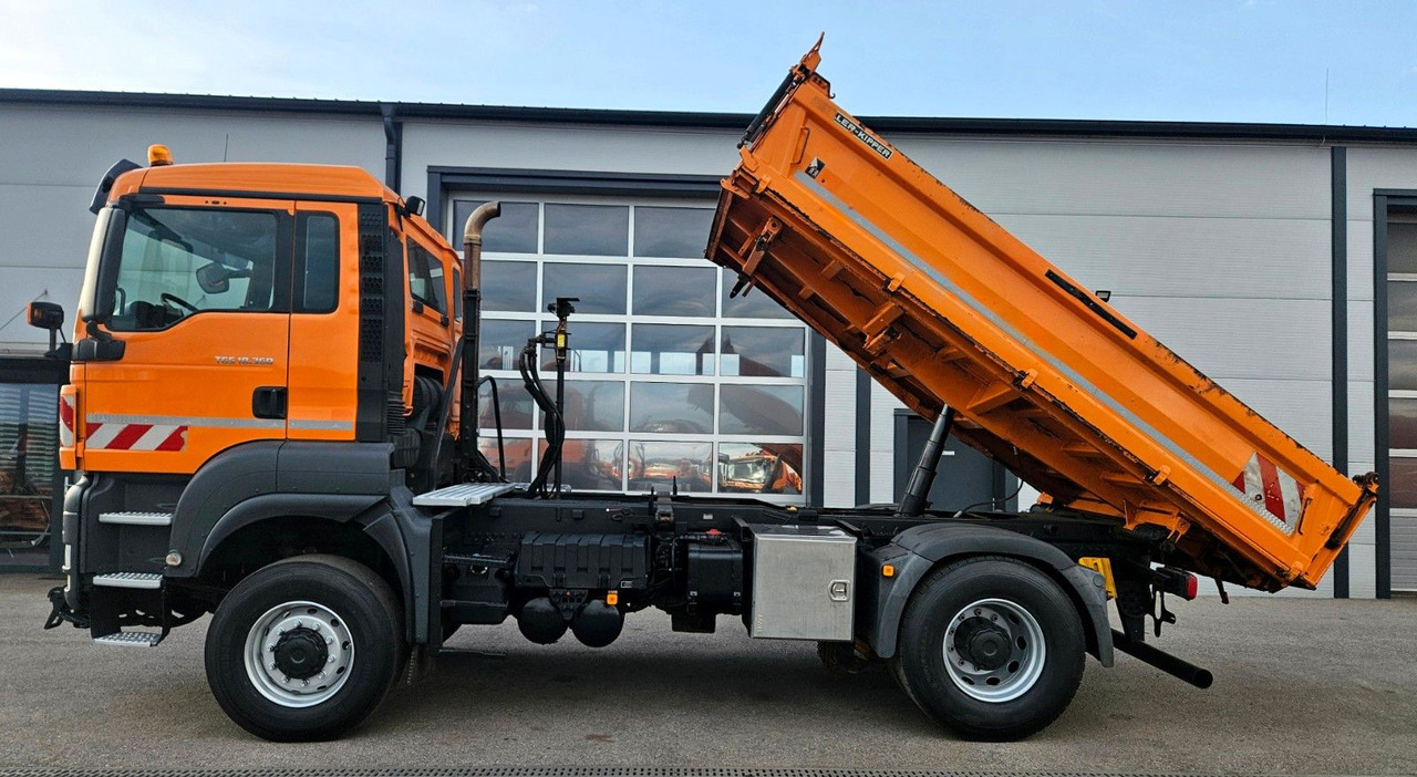 MAN TGS 18.360 4x4 BL Euro5 - Billenőplatós teherautó: 2 kép. MAN TGS 18.360 4x4 BL Euro5 - Billenőplatós teherautó: 2 kép.