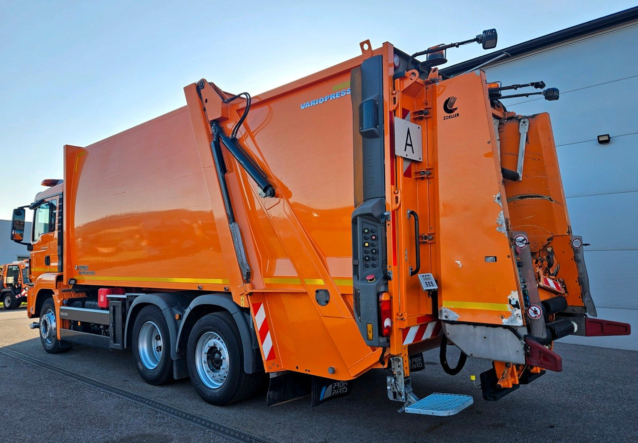 MAN TGS 28.360 Euro6 FAUN VARIOPRESS II Zoeller - Szemetesautó: 3 kép. MAN TGS 28.360 Euro6 FAUN VARIOPRESS II Zoeller - Szemetesautó: 3 kép.