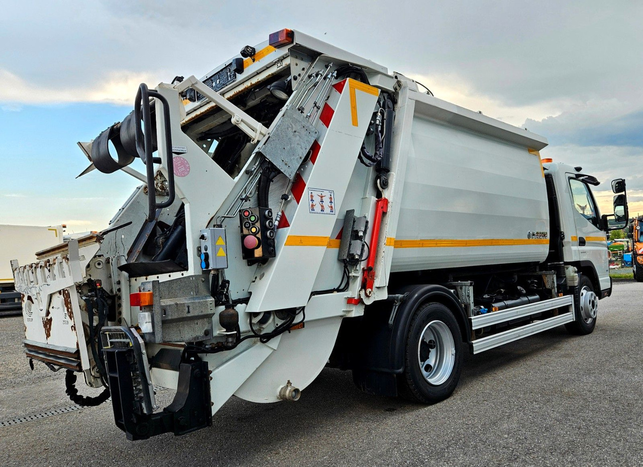 Mitsubishi Fuso Canter 7S18 FAUN Variopress Euro6 - Szemetesautó: 5 kép. Mitsubishi Fuso Canter 7S18 FAUN Variopress Euro6 - Szemetesautó: 5 kép.