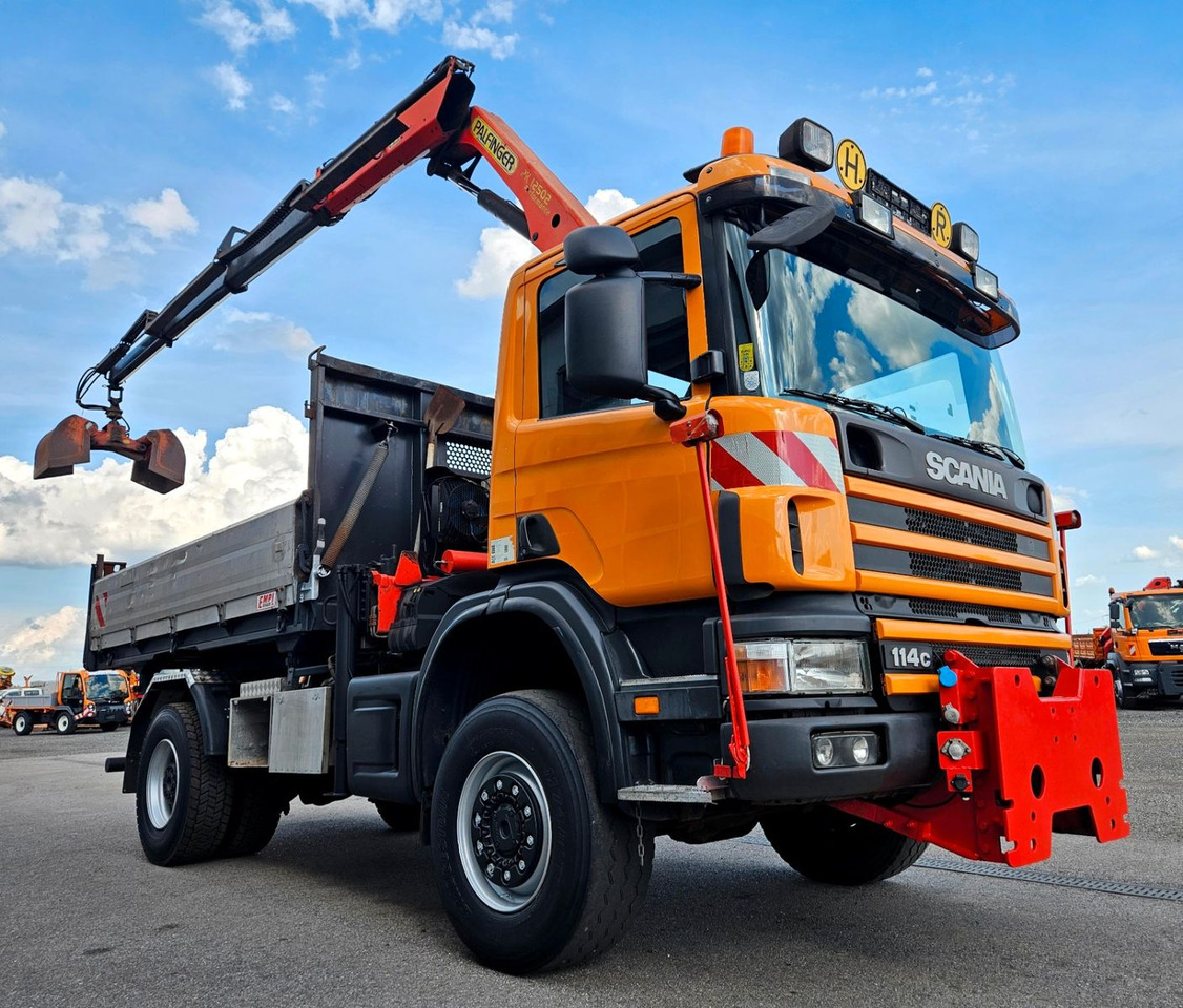 Scania P114 CB 380 4x4 Palfinger PK12502 Kran Funk - Billenőplatós teherautó, Darus autó: 1 kép. Scania P114 CB 380 4x4 Palfinger PK12502 Kran Funk - Billenőplatós teherautó, Darus autó: 1 kép.