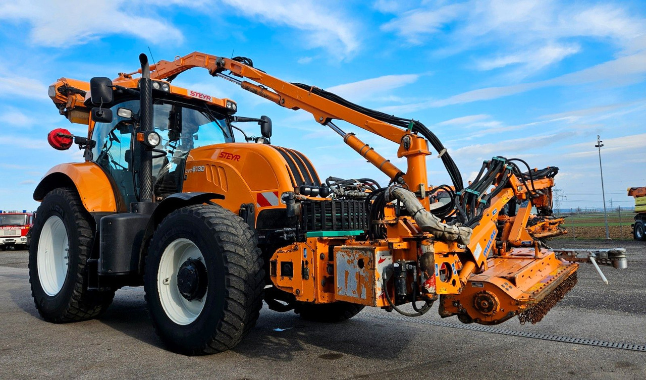 Kommunális traktor Steyr CVT 6130 Mulag MKM700 Mähkombination Kommunal: 7 kép.