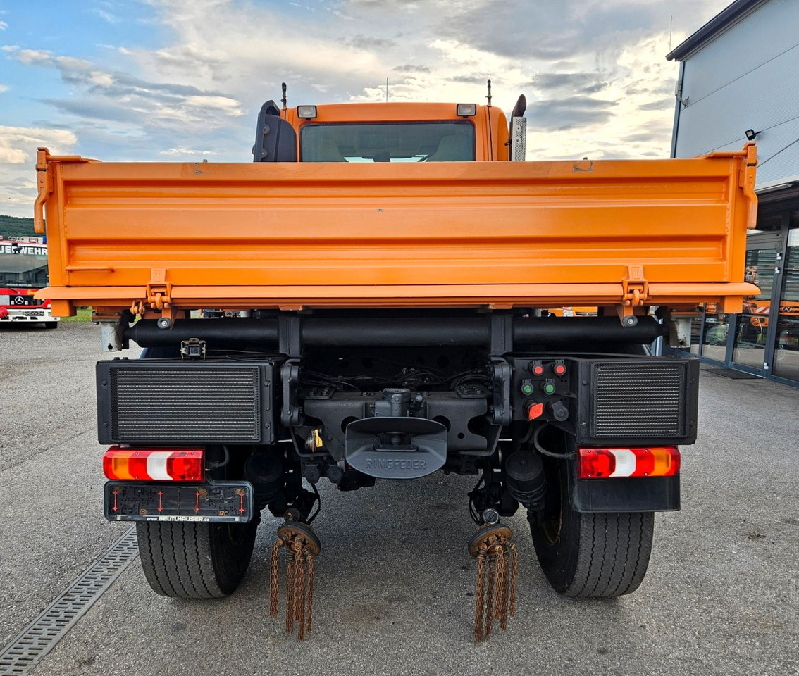Unimog U527 UGE Euro6 VarioPilot Hydrostat - Billenőplatós teherautó: 4 kép. Unimog U527 UGE Euro6 VarioPilot Hydrostat - Billenőplatós teherautó: 4 kép.