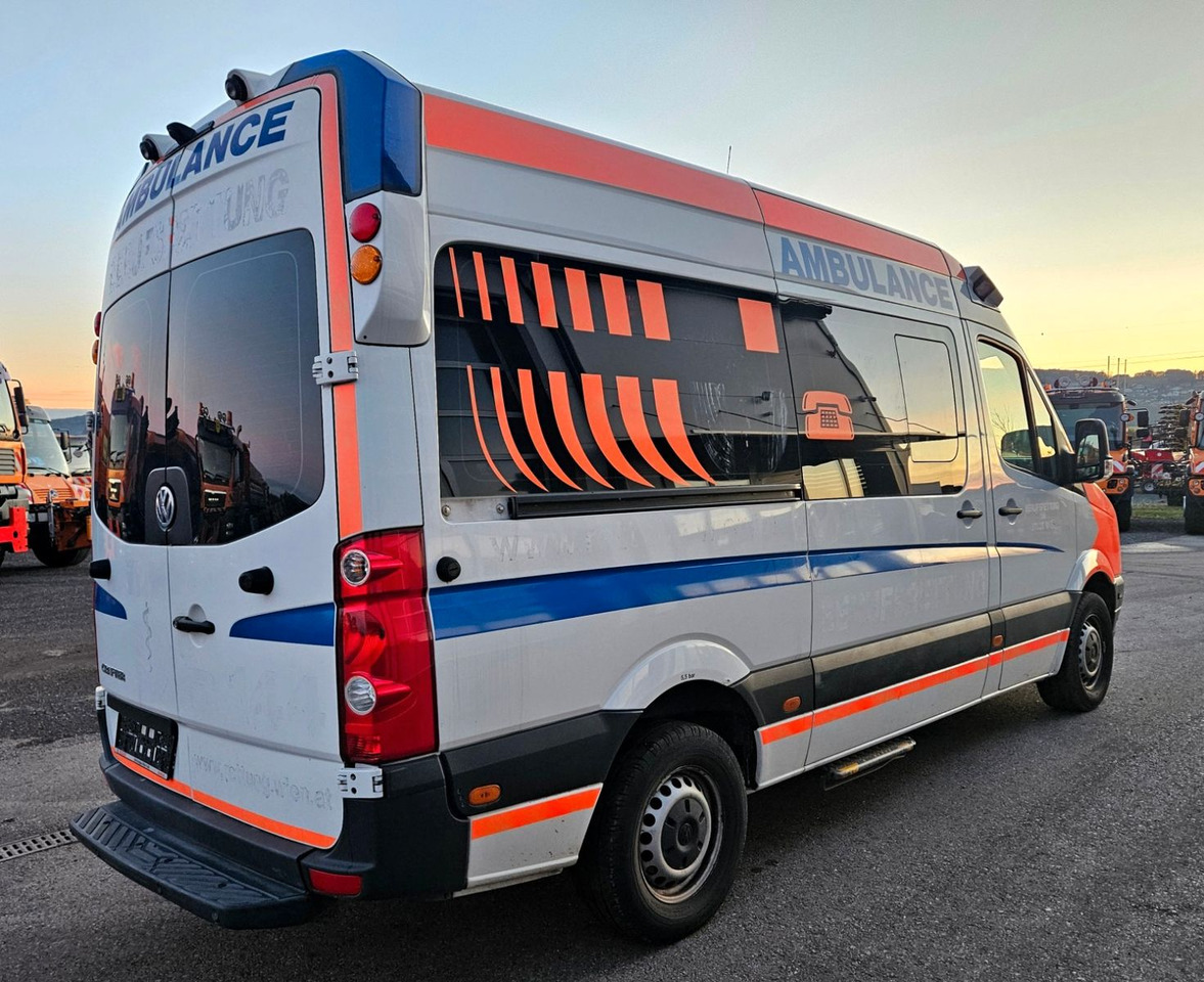 Volkswagen CRAFTER TDI Ambulance RTW L2H2 DLOUHY - Mentőautó: 4 kép. Volkswagen CRAFTER TDI Ambulance RTW L2H2 DLOUHY - Mentőautó: 4 kép.