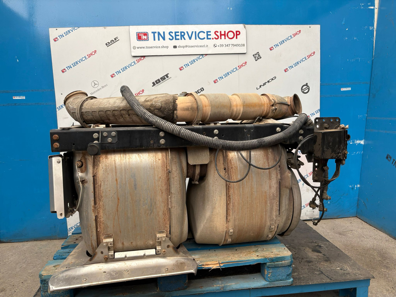 Catalizzatore DAF Euro6 - Katalizátor - Teherautó: 1 kép. Catalizzatore DAF Euro6 - Katalizátor - Teherautó: 1 kép.