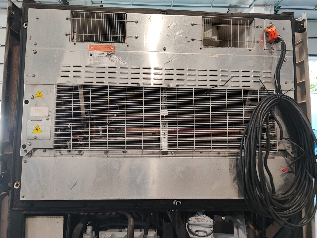 Motore frigo Carrier Vector 1550 pezzi di ricambio - Hűtőegység: 5 kép. Motore frigo Carrier Vector 1550 pezzi di ricambio - Hűtőegység: 5 kép.