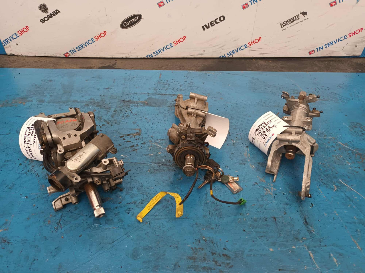 Piantone Sterzo Volvo Scania - Kormányzás - Teherautó: 1 kép. Piantone Sterzo Volvo Scania - Kormányzás - Teherautó: 1 kép.