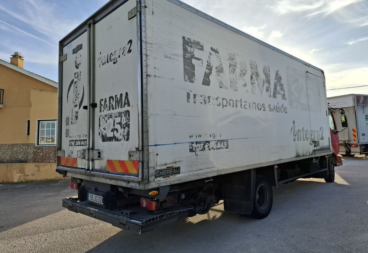 Renault MT 180.12 - Hűtős teherautó: 2 kép. Renault MT 180.12 - Hűtős teherautó: 2 kép.