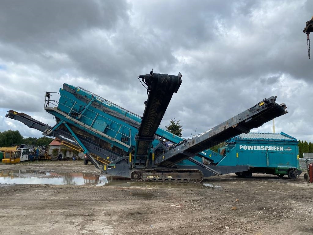 PowerScreen Chieftain 2100 X - Osztályozó berendezés: 1 kép. PowerScreen Chieftain 2100 X - Osztályozó berendezés: 1 kép.