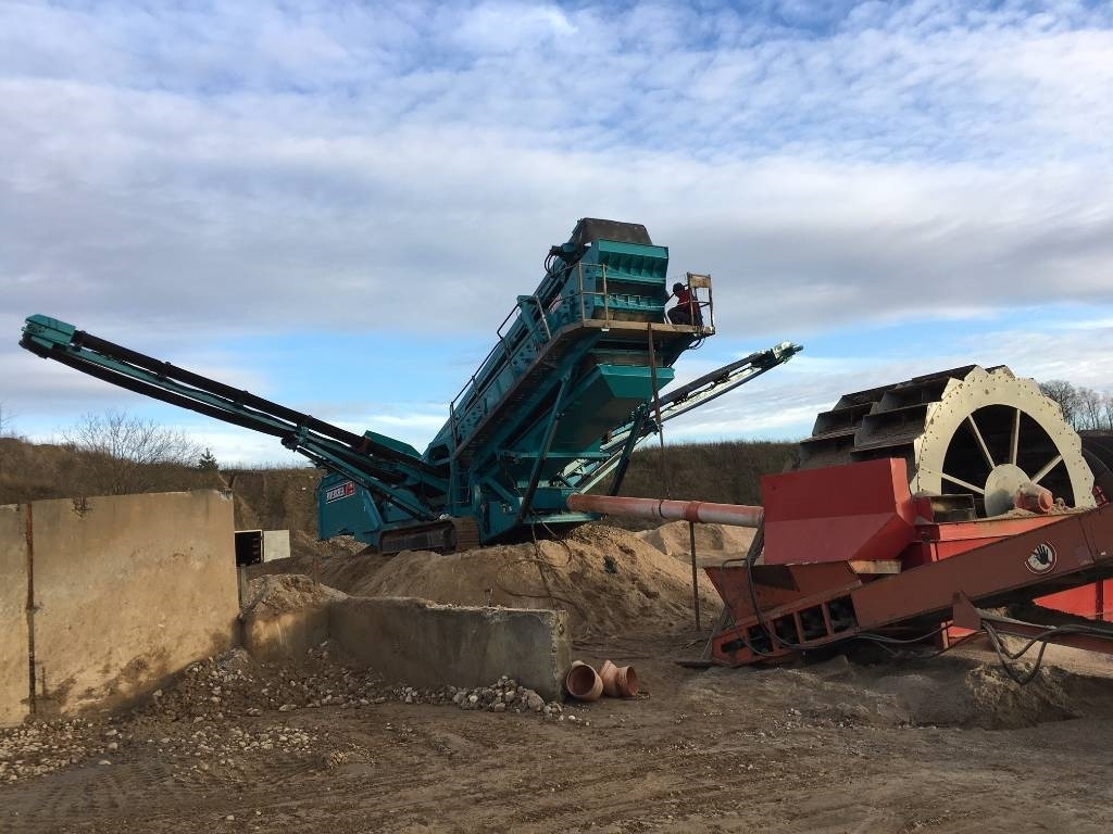 Terex Finlay WASHPLANT zakład do płukania żwiru - Osztályozó berendezés: 1 kép. Terex Finlay WASHPLANT zakład do płukania żwiru - Osztályozó berendezés: 1 kép.