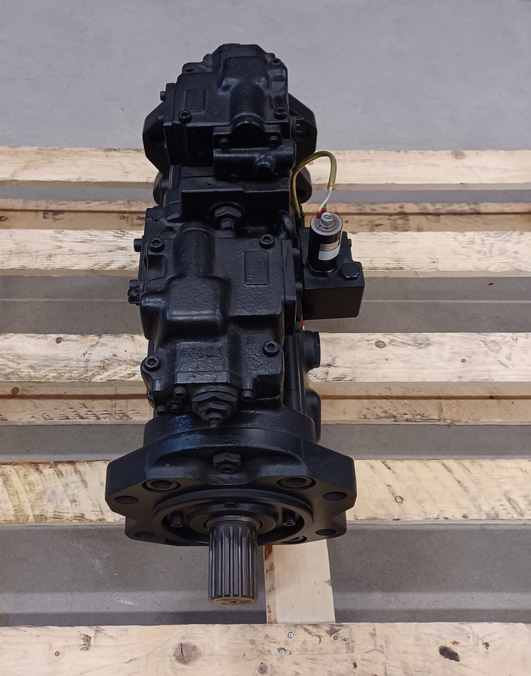 Kawasaki K5V140DTP1D9R-9N01 - Hidraulikus szivattyú - Lánctalpas kotró: 1 kép. Kawasaki K5V140DTP1D9R-9N01 - Hidraulikus szivattyú - Lánctalpas kotró: 1 kép.