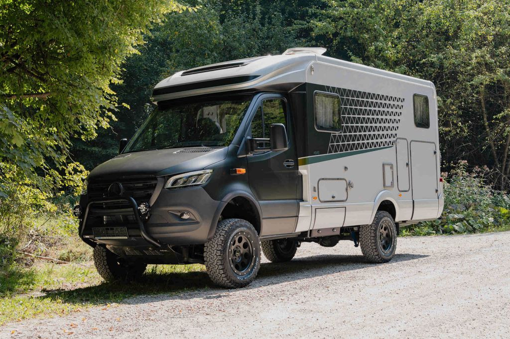 Új Félintegrált lakóautó HYMER / ERIBA / HYMERCAR ML-T 580 FREISTAAT EDITION 2024: 1 kép.