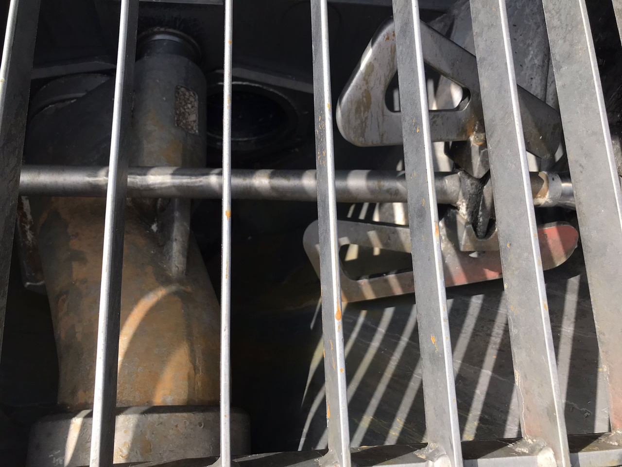 PUTZMEISTER 20M 4 Section - Betonpumpa: 4 kép. PUTZMEISTER 20M 4 Section - Betonpumpa: 4 kép.