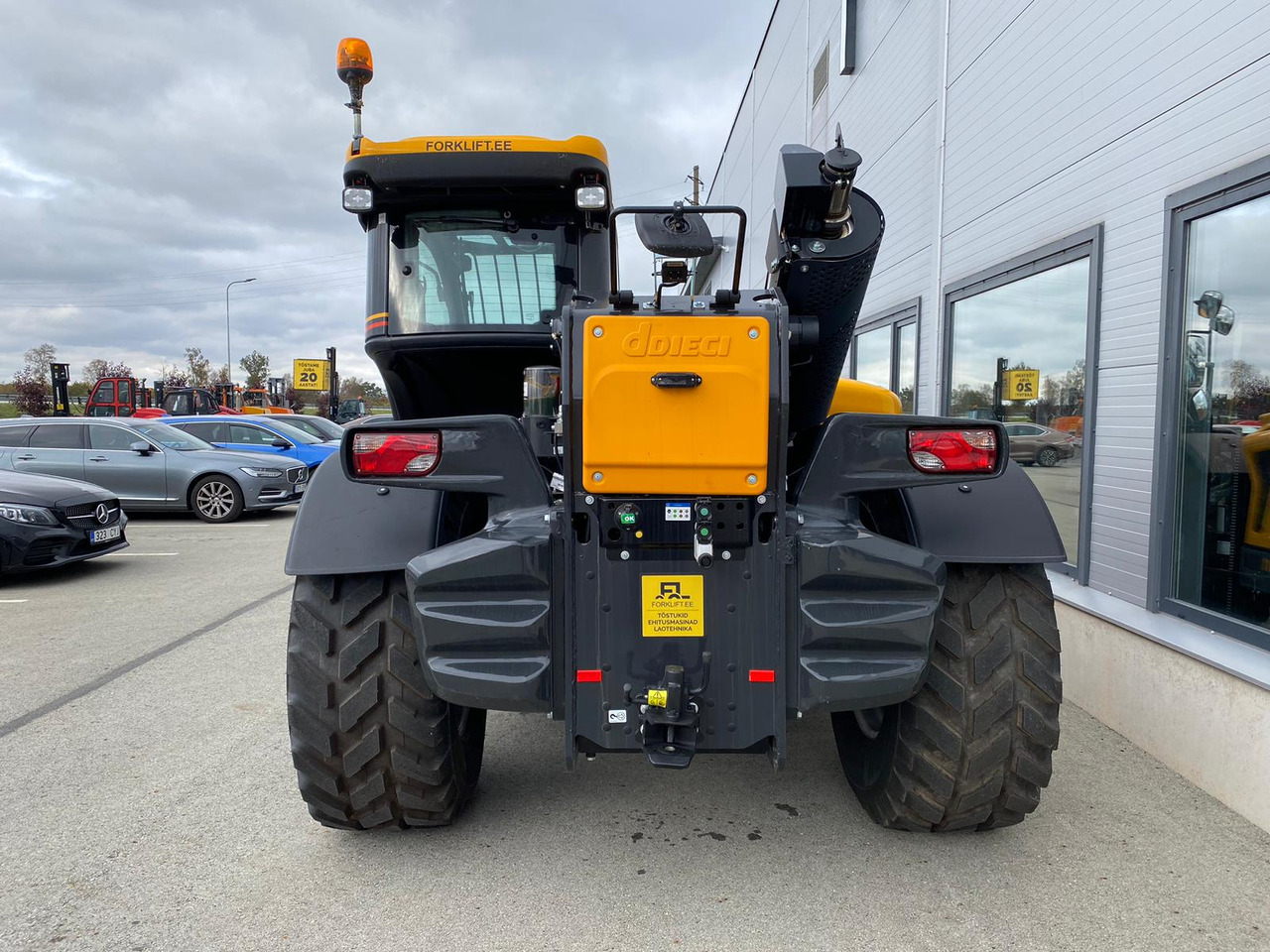 Dieci Agri Plus 42.7 VS EVO2 GD - Teleszkópos rakodó: 4 kép. Dieci Agri Plus 42.7 VS EVO2 GD - Teleszkópos rakodó: 4 kép.