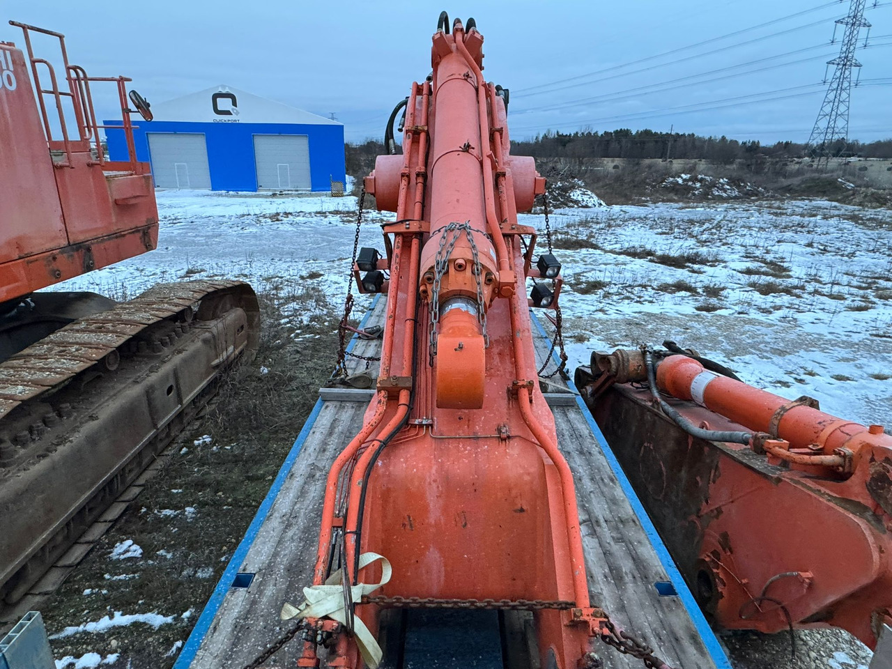 Lánctalpas kotró Hitachi EX1200-5D: 12 kép. Lánctalpas kotró Hitachi EX1200-5D: 12 kép.