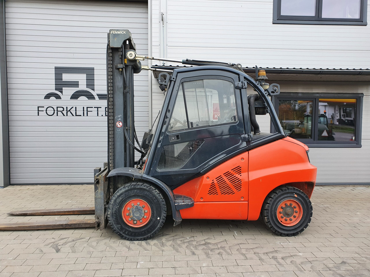 LINDE H50D-02/600 - Dízel targonca: 2 kép. LINDE H50D-02/600 - Dízel targonca: 2 kép.