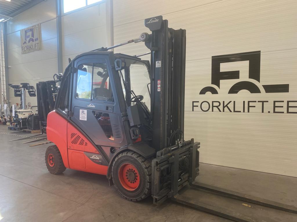 Linde H35D - Dízel targonca: 3 kép. Linde H35D - Dízel targonca: 3 kép.