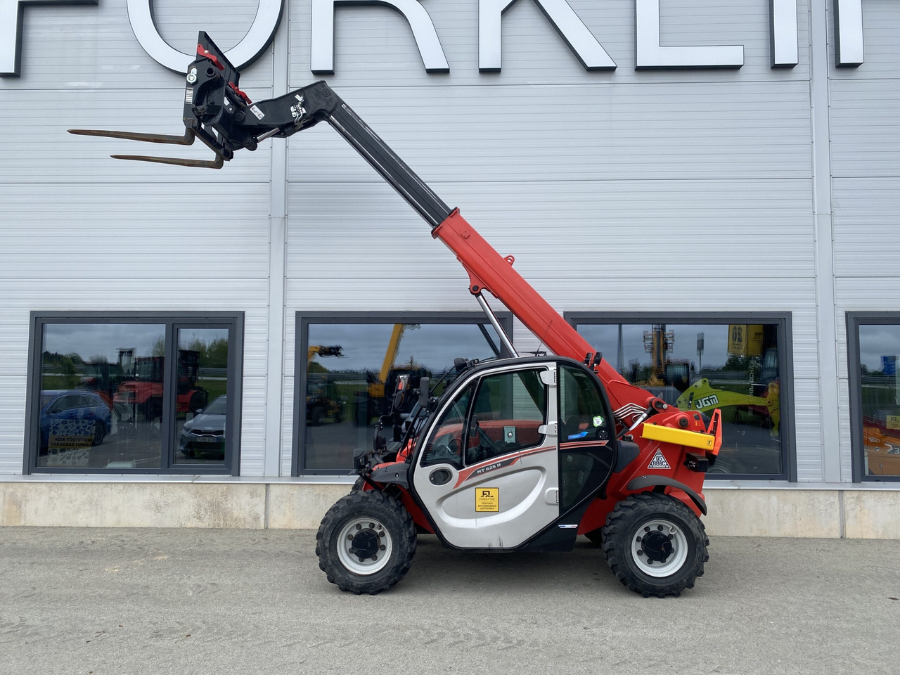 Manitou MT625H lízing Manitou MT625H: 12 kép.