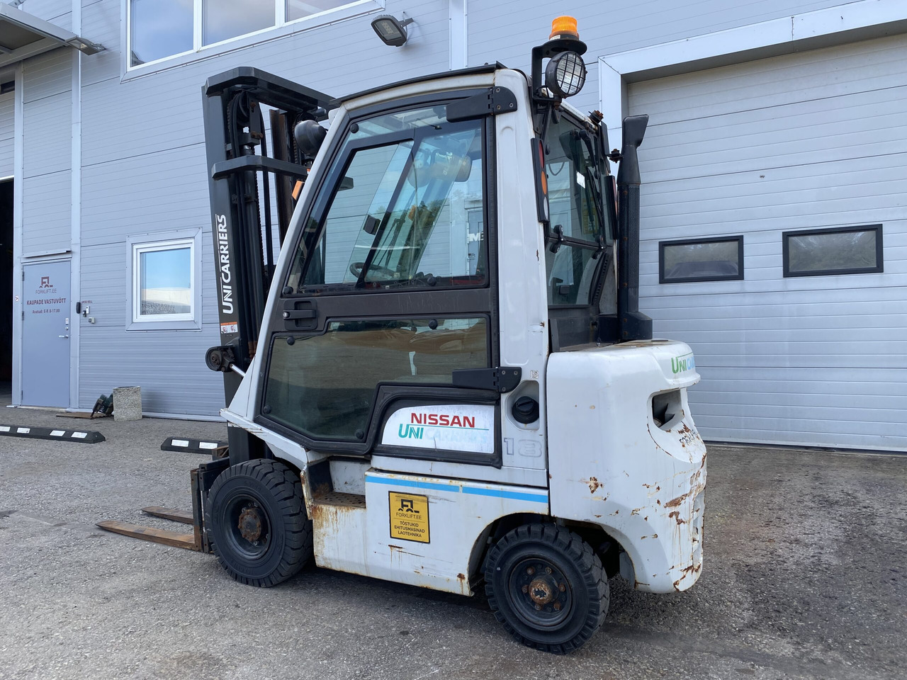 Unicarriers Y1D1A18Q - Dízel targonca: 4 kép. Unicarriers Y1D1A18Q - Dízel targonca: 4 kép.