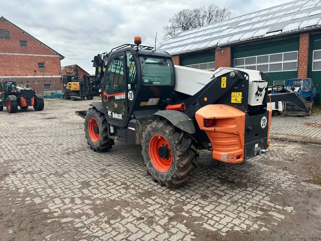 Bobcat T 40180 3B - Teleszkópos rakodó: 3 kép. Bobcat T 40180 3B - Teleszkópos rakodó: 3 kép.