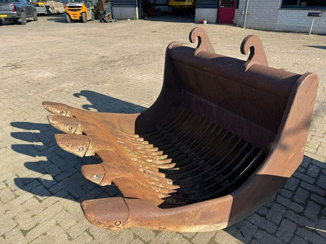 Beco puinbak bucket CW30 1500mm Heavy - Kőválogató kanál - Építőipari gépek: 3 kép. Beco puinbak bucket CW30 1500mm Heavy - Kőválogató kanál - Építőipari gépek: 3 kép.