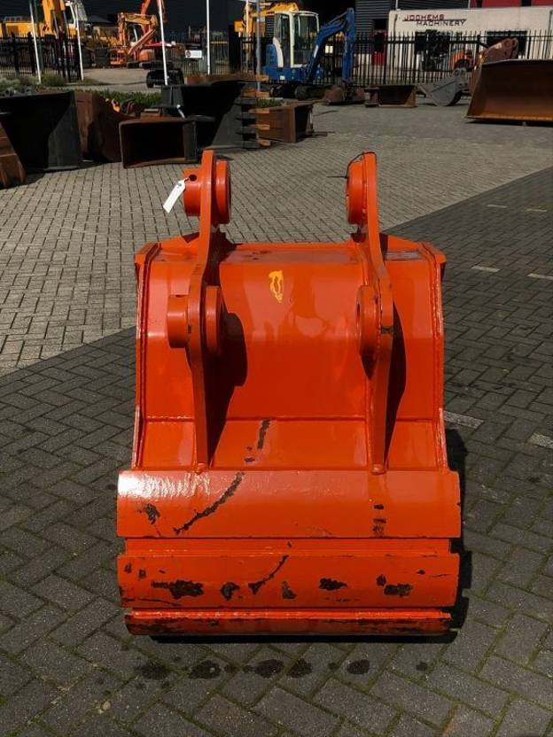 Overige Bucket with teeth 900mm - Kotró kanál: 2 kép. Overige Bucket with teeth 900mm - Kotró kanál: 2 kép.