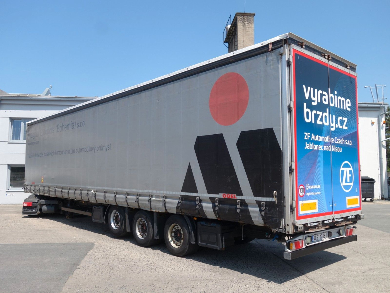 Kögel SN24 MEGA, Liftachse, SAF Achsen, XL Code - Ponyvás félpótkocsi: 4 kép. Kögel SN24 MEGA, Liftachse, SAF Achsen, XL Code - Ponyvás félpótkocsi: 4 kép.