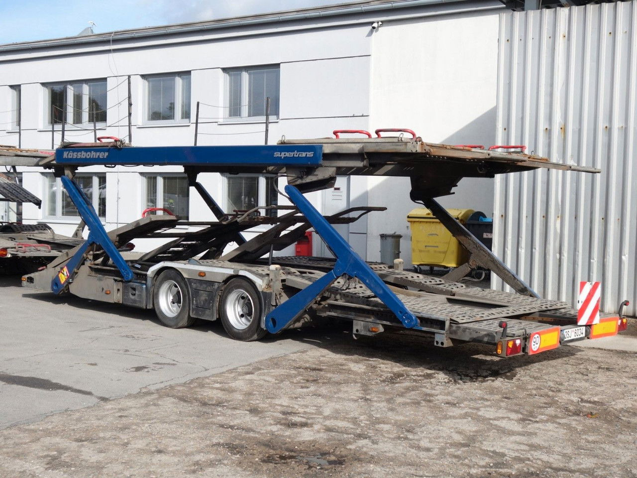 Mercedes-Benz Actros 1843 mit Kässbohrer Supertrans/Supertrans - Autószállító teherautó: 5 kép. Mercedes-Benz Actros 1843 mit Kässbohrer Supertrans/Supertrans - Autószállító teherautó: 5 kép.
