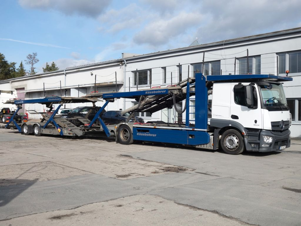 Mercedes-Benz Actros 1843 mit Kässbohrer Supertrans/Supertrans - Autószállító teherautó: 2 kép. Mercedes-Benz Actros 1843 mit Kässbohrer Supertrans/Supertrans - Autószállító teherautó: 2 kép.