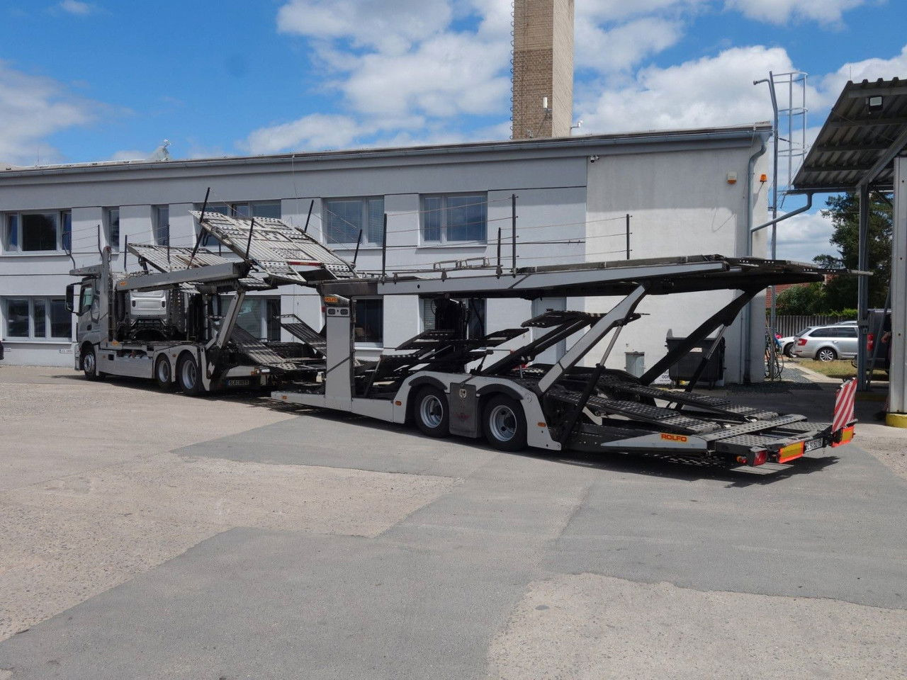 Mercedes-Benz Actros 2443 mit Rolfo FLX, Certifikation VDI - Autószállító teherautó: 4 kép. Mercedes-Benz Actros 2443 mit Rolfo FLX, Certifikation VDI - Autószállító teherautó: 4 kép.