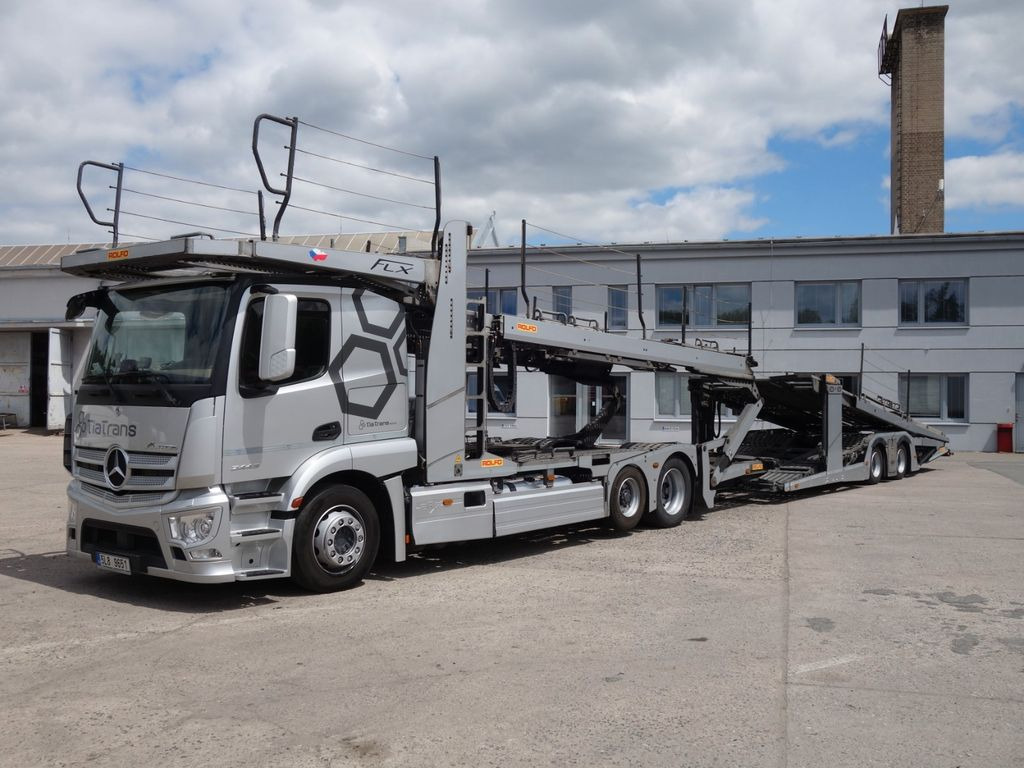 Mercedes-Benz Actros 2443 mit Rolfo FLX - Autószállító teherautó: 1 kép. Mercedes-Benz Actros 2443 mit Rolfo FLX - Autószállító teherautó: 1 kép.
