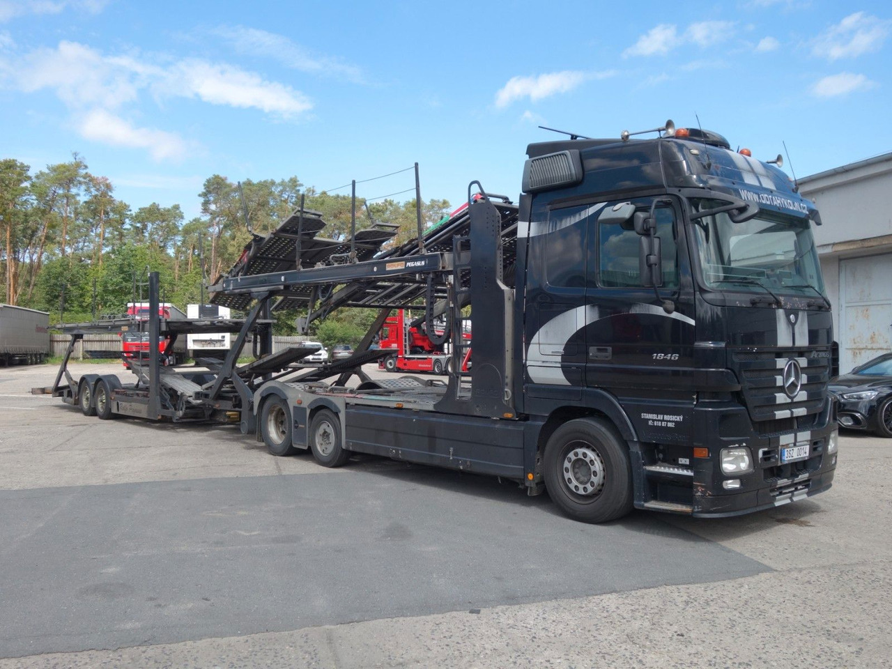 Mercedes-Benz Actros 2446 mit Rolfo für 10 PKW, Retarder - Autószállító teherautó: 2 kép. Mercedes-Benz Actros 2446 mit Rolfo für 10 PKW, Retarder - Autószállító teherautó: 2 kép.