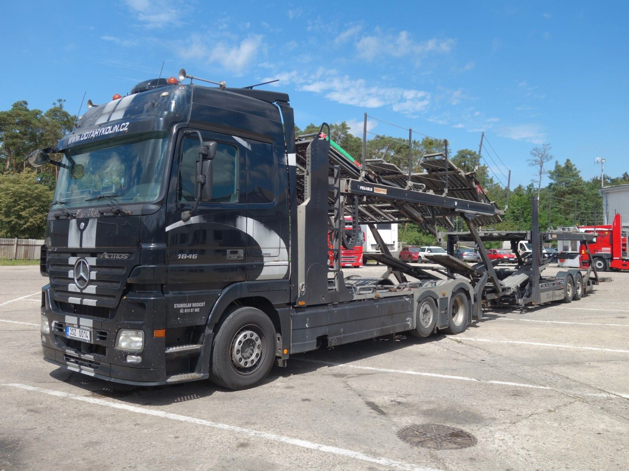 Mercedes-Benz Actros 2446 mit Rolfo für 10 PKW, Retarder - Autószállító teherautó: 1 kép. Mercedes-Benz Actros 2446 mit Rolfo für 10 PKW, Retarder - Autószállító teherautó: 1 kép.