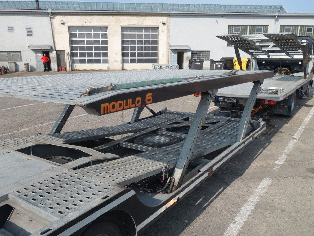 Mercedes-Benz Atego 1530 mit Anhänger für 7 PKW - Autószállító teherautó: 5 kép. Mercedes-Benz Atego 1530 mit Anhänger für 7 PKW - Autószállító teherautó: 5 kép.