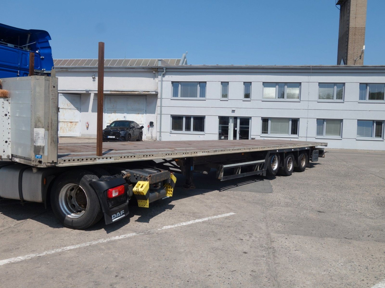 Schmitz Cargobull SCS 24/L , MEGA, Liftaachse, Plattform - Ponyvás félpótkocsi: 2 kép. Schmitz Cargobull SCS 24/L , MEGA, Liftaachse, Plattform - Ponyvás félpótkocsi: 2 kép.