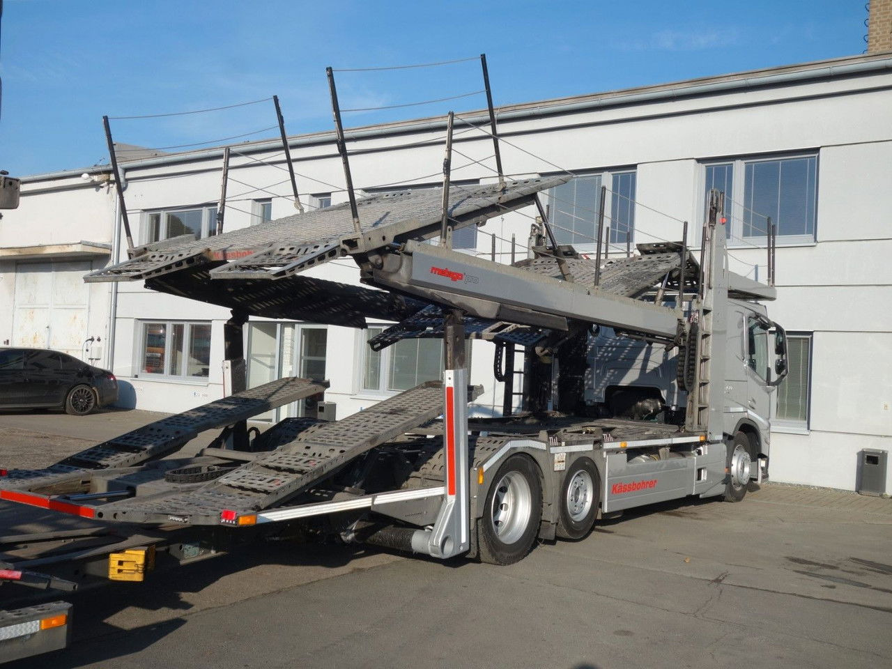 Autószállító teherautó Volvo FM 460 6x2 Kassbohrer Metago / Intago tt, VDI: 8 kép. Autószállító teherautó Volvo FM 460 6x2 Kassbohrer Metago / Intago tt, VDI: 8 kép.