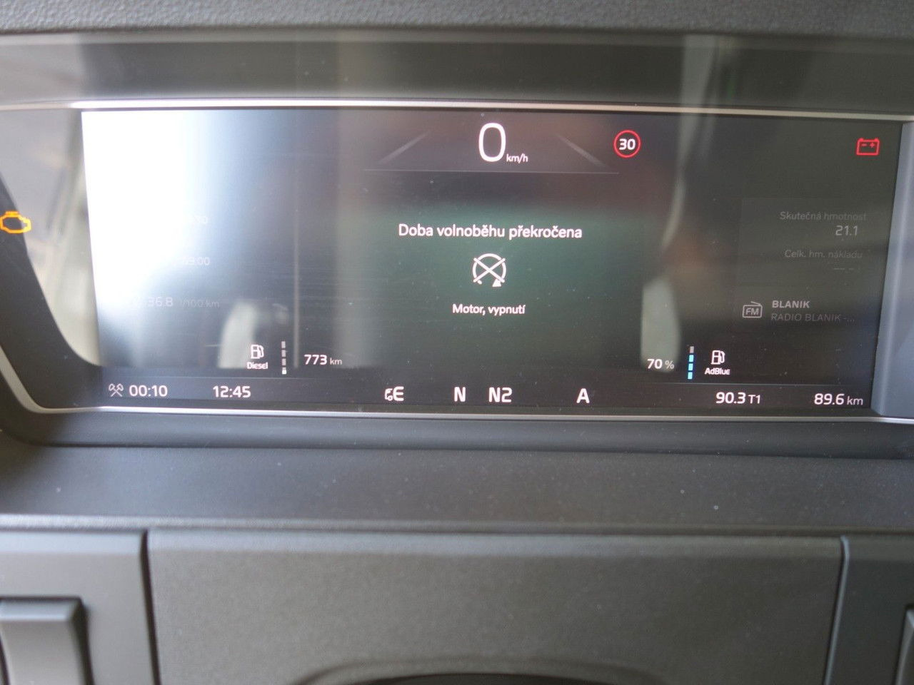 Autószállító teherautó Volvo FM 460 6x2 Kassbohrer Metago / Intago tt, VDI: 23 kép. Autószállító teherautó Volvo FM 460 6x2 Kassbohrer Metago / Intago tt, VDI: 23 kép.