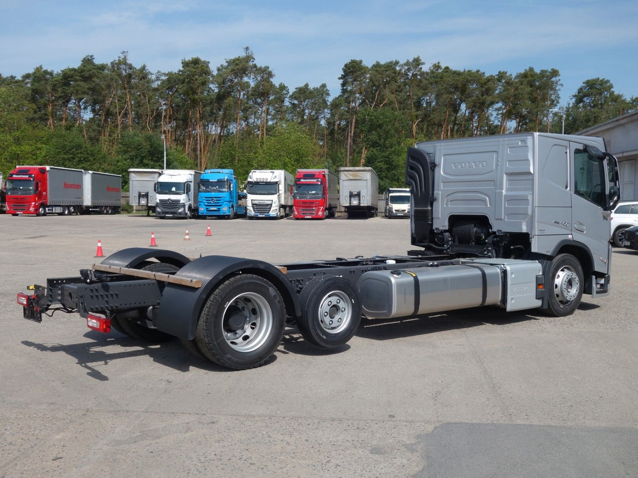 Volvo FM13 460 6x2 Neue RTO , Kassbohrer, Rolfo, Rimo - Alvaz teherautó: 4 kép. Volvo FM13 460 6x2 Neue RTO , Kassbohrer, Rolfo, Rimo - Alvaz teherautó: 4 kép.