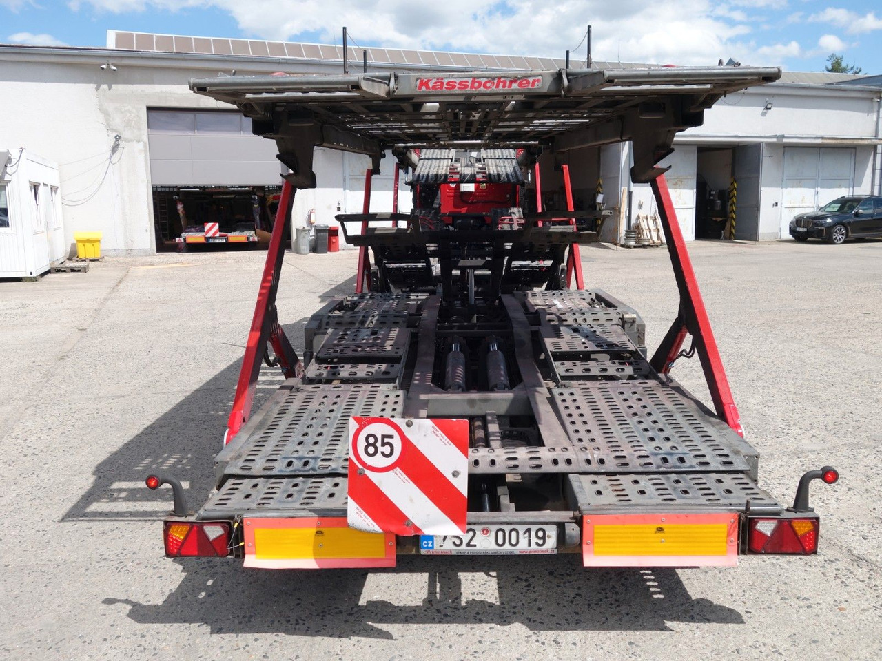Volvo FM13 460 Kässbohrer 6x2 Supertrans / Supertrans - Autószállító teherautó: 4 kép. Volvo FM13 460 Kässbohrer 6x2 Supertrans / Supertrans - Autószállító teherautó: 4 kép.
