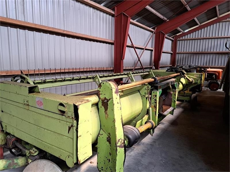 Fortschritt HELSÆDSBORD - Szálastakarmány betakarítás gépei: 3 kép. Fortschritt HELSÆDSBORD - Szálastakarmány betakarítás gépei: 3 kép.