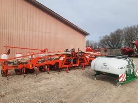 Maschio Gaspardo Manta XL 12 rk - Szemenkénti vetőgép: 3 kép. Maschio Gaspardo Manta XL 12 rk - Szemenkénti vetőgép: 3 kép.