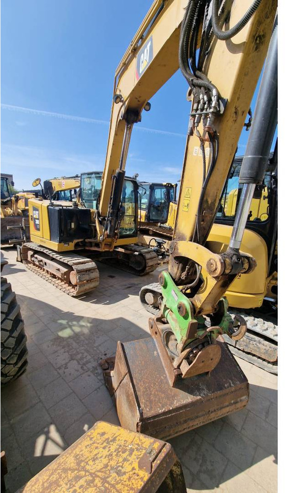 CAT 308-07CR - Lánctalpas kotró: 2 kép. CAT 308-07CR - Lánctalpas kotró: 2 kép.